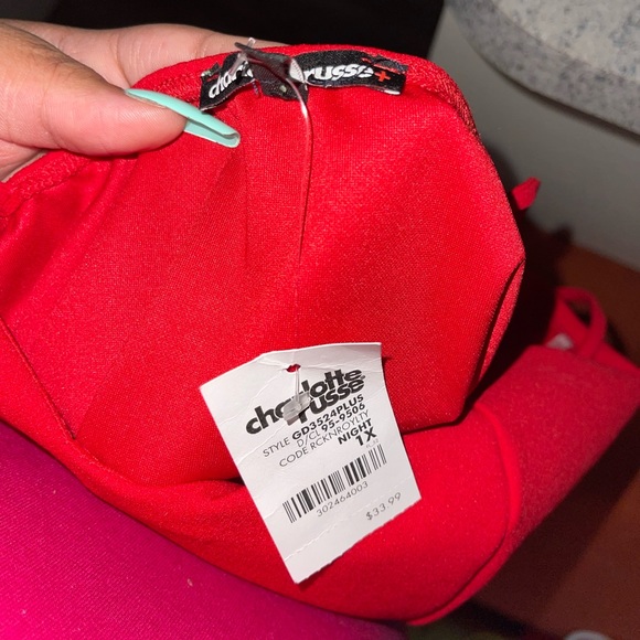 Red mini dress - Picture 3 of 6